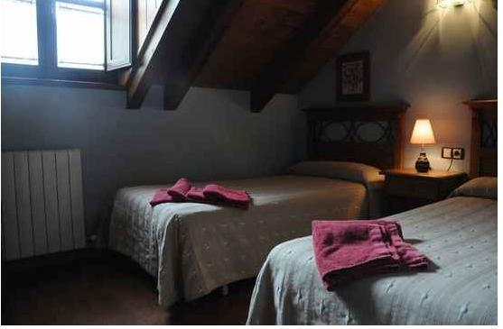 Hostel Borda Felices Broto Zimmer foto